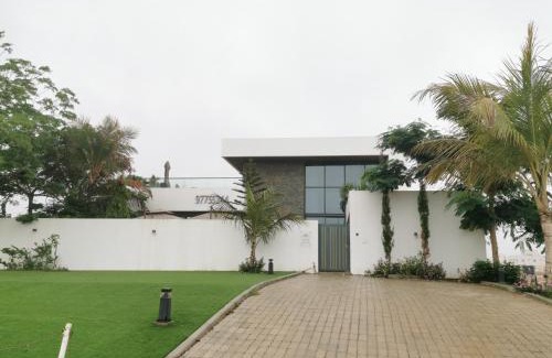 Salalah Villa | G R A N D C H A L E T