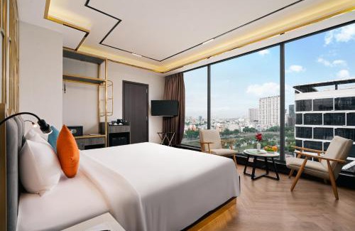 Nguyen Thai Binh Hotel | G8 Riverside Hotel Saigon