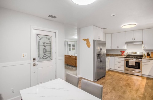Gainesville House | Gainesville Getaway - Spacious, Fire Pit & Yard!