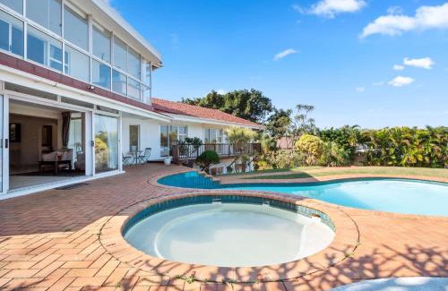 La Lucia House | Gainsford Place 26 by Host Agents