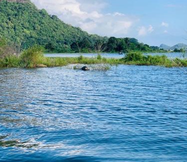 Polwatta House | Gal Oya Lake View Inginiyagala