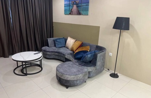 Seri Kembangan Apartment | Galleria Equine Park EXP