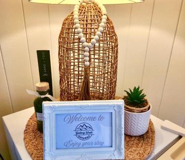 Eagle Heights Hotel | Gallery Walk Getaway