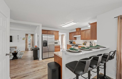 Wellborn House | Game Day Ready - Pool Table - BBQ - Popcorn Bar