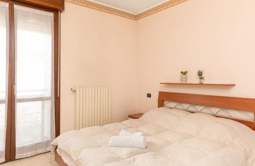 San Faustino-Madonnina-Quattroville Apartment | Ganden's Flat