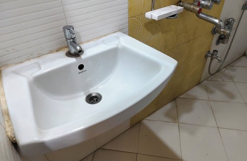 Rajgurunagar Hotel | Gandharva Inn