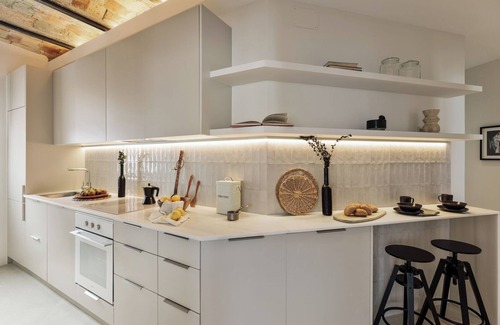 El Poble-sec Apartment | Gandoc - 3 bedrooms and terrace in Sants