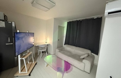 Samseong-dong Apartment | Gangnam Cozy Home - Walk to COEX & City Views