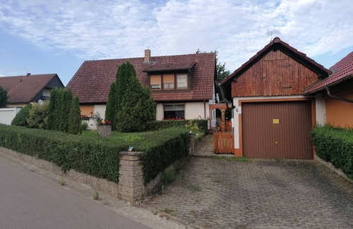 Gebsattel Apartment | Ganz Neu, 2022 Renovierte Souterrainferienwohnung, 3 km Neben Rothenburg O.d.t