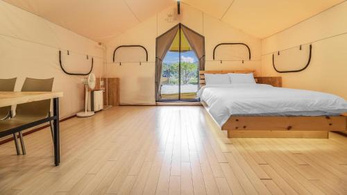 Gapyeong House | Gapyeong Cheongchun Glamping & Caravan