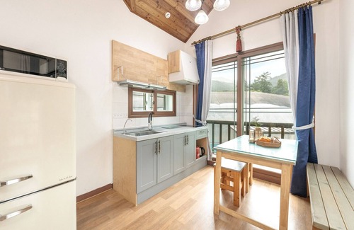 Sang House | Gapyeong Highmong Pet-friendly Kids Pool