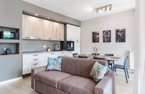Desenzano del Garda Apartment | [Garda Lake Arena] + swimmingpool