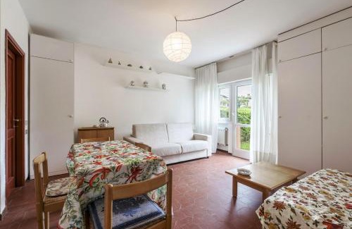 Bogliaco Apartment | Garda - Lakefront Residence Pool - by Host4U