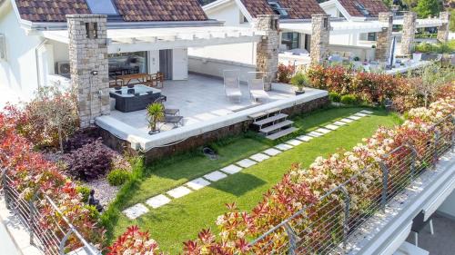 Monte Apartment | Gardalake Luxury Penthouse