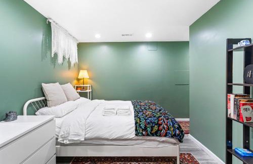 Montclair House | Garden Hallow