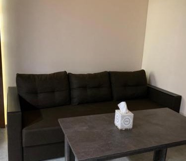 Artashavan House | Garden House Vardablur