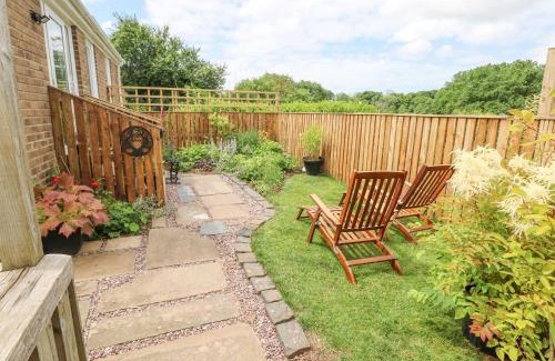 Pembroke House | Garden View