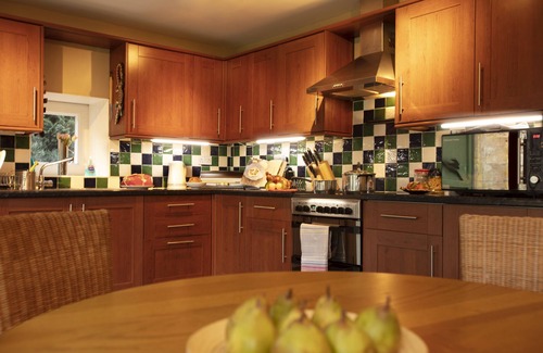 Gorebridge House | Gardener's House - a traditional stone 3 bedroom house on Arniston Estate