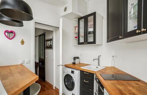 Quinze-Vingts Apartment | Gare de Lyon Studio 15 minutes from the Marais