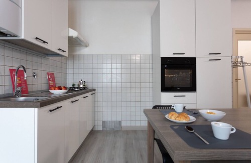 Roman Quarter Apartment | Garibaldi Ten by Wonderful Italy