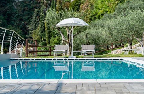 Tenno Hotel | GARNI' FOCI