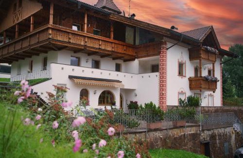 Santa Cristina Val Gardena Bed & Breakfast | Garni Hotel Belalp