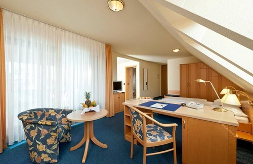Bernhausen Hotel | Garni Hotel Schumacher