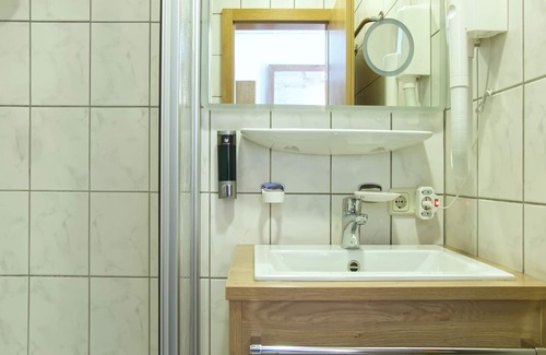 Lohberg Hotel | GarniHotel zur Linde