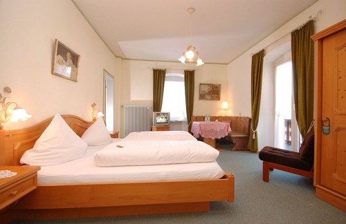 St. Peter im Schwarzwald Hotel | Gasthof Hirschen