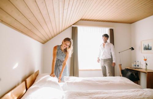 Pfaffikon District Cabin | Gasthof Sunnebad