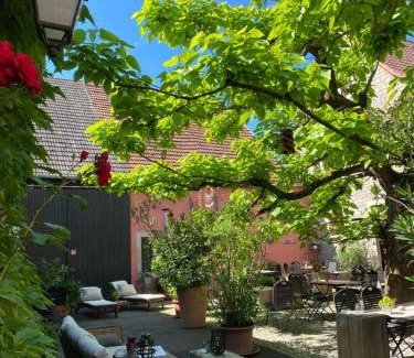 Prichsenstadt House | Gasthof zum Storch