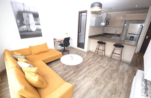 Engativa Apartment | GAVIOTA - 1 Br Executive Duplex with Private Terrace