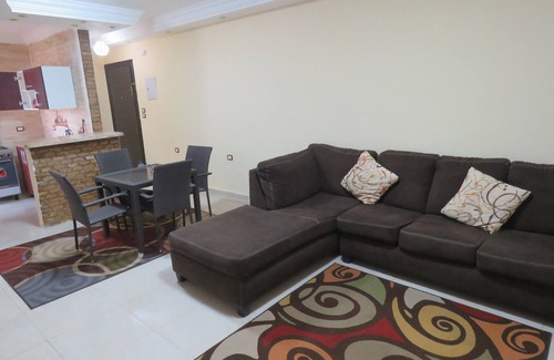 Madinaty Apartment | Gazzar Inn: Madinaty25 (Modern 1 BR apartment with Garden View)