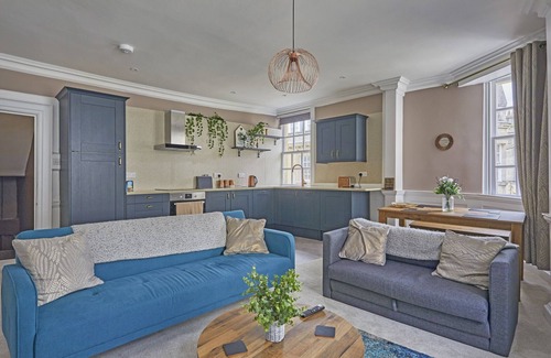 Bath Apartment | Grand Sally Lunn's Maisonette Is Your Family Spot!