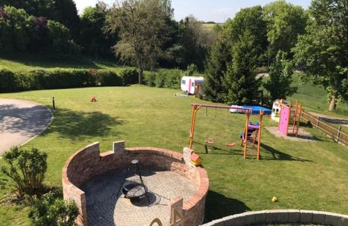 Oberwaldbach House | Gelbe 10 - Wohlfühloase für die ganze Familie - nähe Legoland