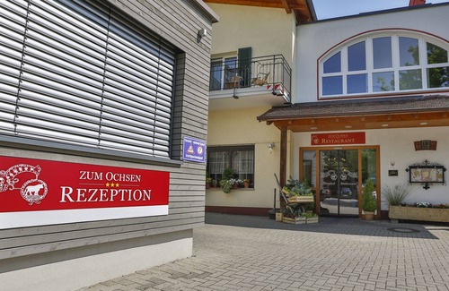 Wolfenweiler Apartment | Gemütliches Einzelzimmer mit modernem Bad, Flachbild-TV und WLAN
