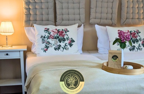 Angern House | Gemeinschaftshof Mahlwinkel