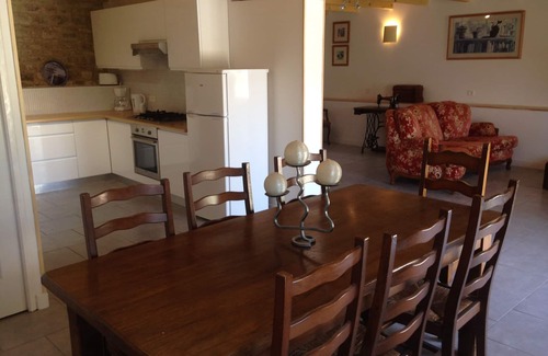 Duil-sur-le-Mignon House | Gemini Les Constellations