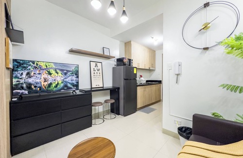 Barangay 76 Condo | GemstoneBR in SMDC Shore 2 Residences