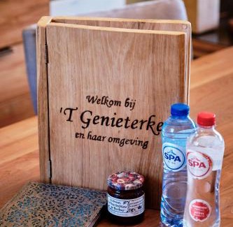 Somme-Leuze House | Genieterke