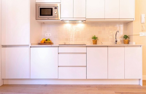 Granada City Center Apartment | Genteel Home Mesones
