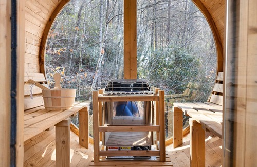 Rosman RV Rental | Geodesic Dome 2