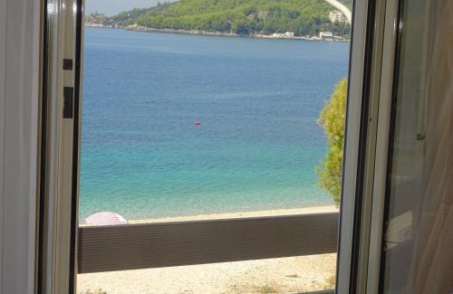 Himare Apartment | George Apartments