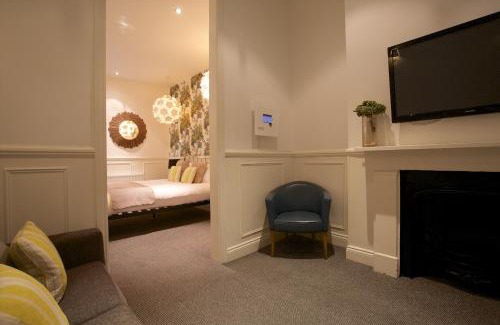 Warwick Hotel | Georgian House Hotel