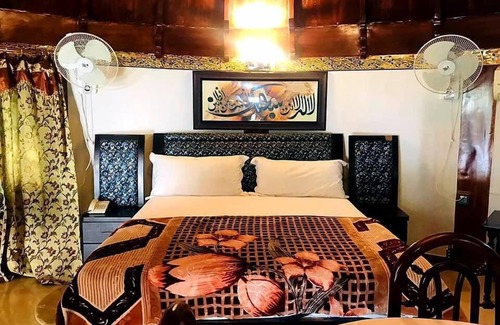 Sindh Hotel | Ghosia Guest House