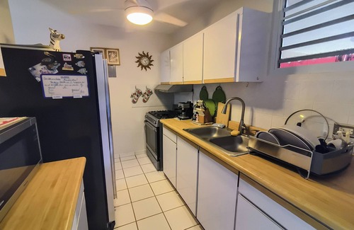 Ensenada House | Ginger House. Charming 3-bedroom townhome, fast WiFi, A/C in enchanting Rincón