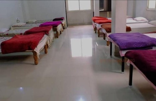 Junagadh Hotel | Girnar Darsn Jain dharmsla