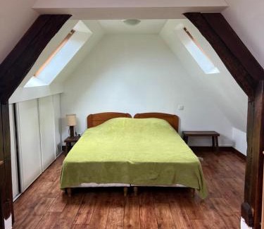 Saint-Manvieu-Bocage House | Gite à proximité du golf et du lac de la Dathée