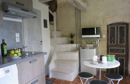 Mamers Cottage | Gîte "4 épis": Flower garden, Bikes, Peace in the heart of Mamers