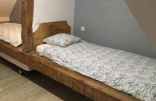 Crannes-en-Champagne Cottage | Gite Crannes-en-Champagne, 2 bedrooms, 5 persons